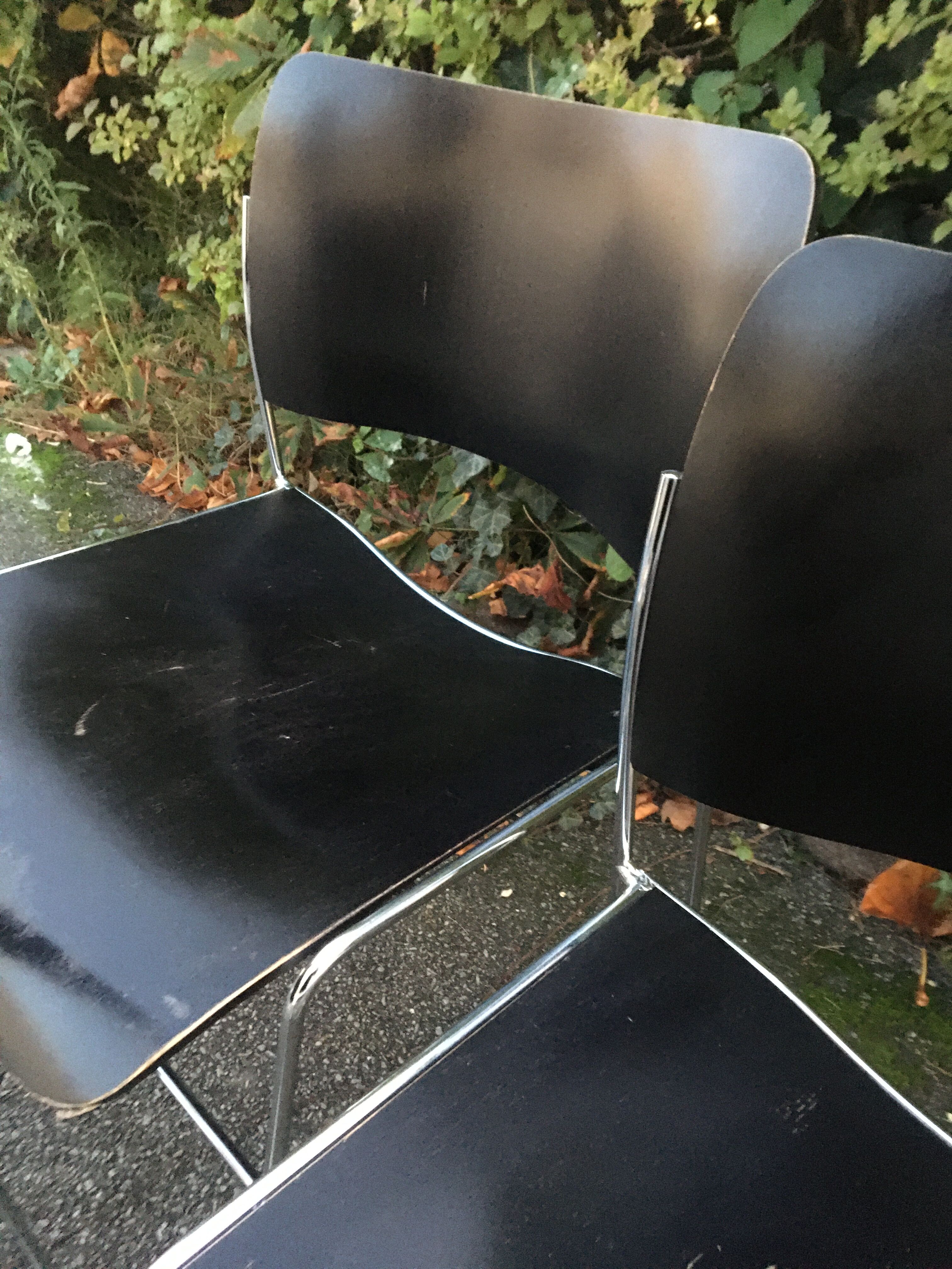 Set of 6 David Rowland Black Chairs 40/4