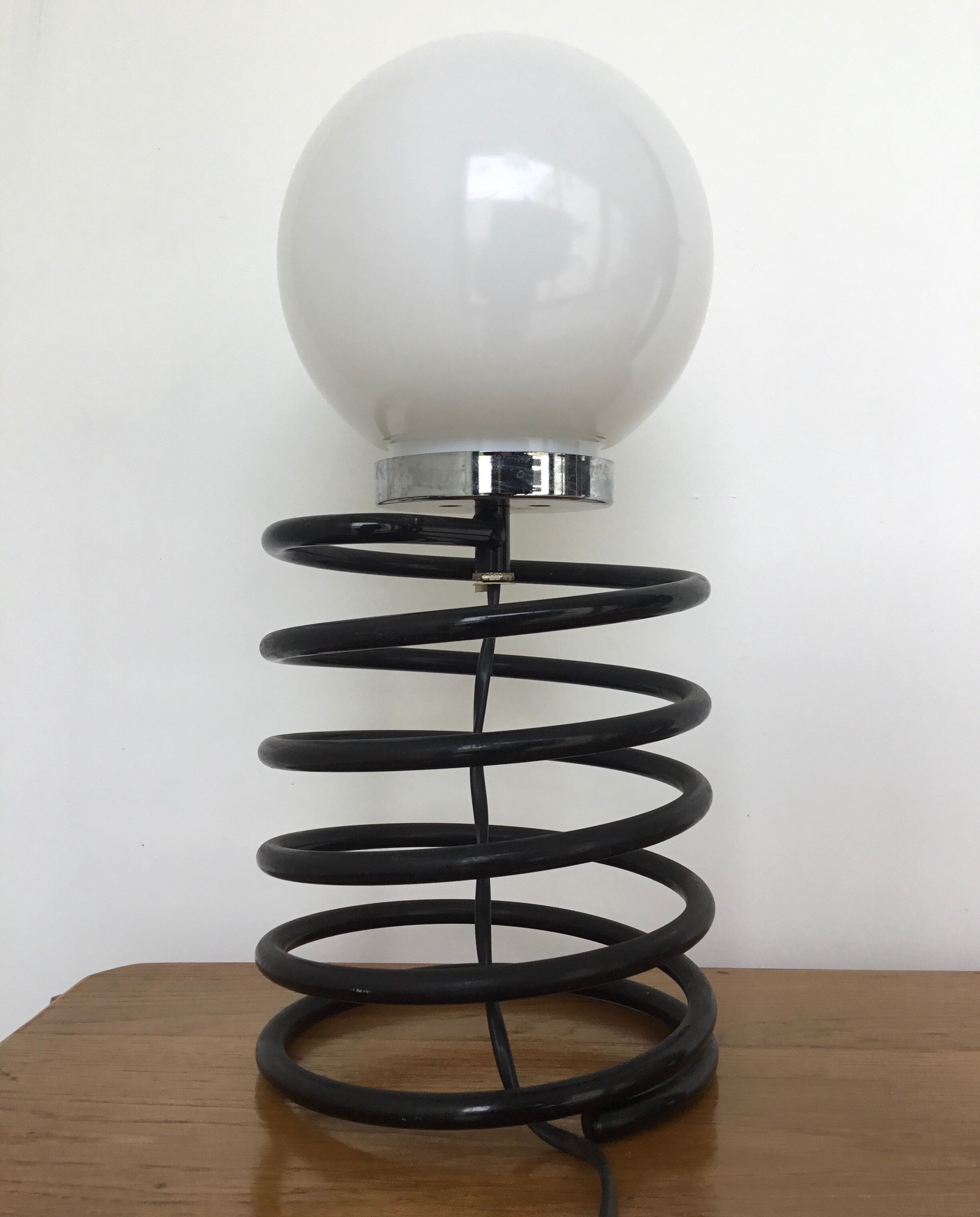 Spiral lamp or spring black and opaline vintage 1960