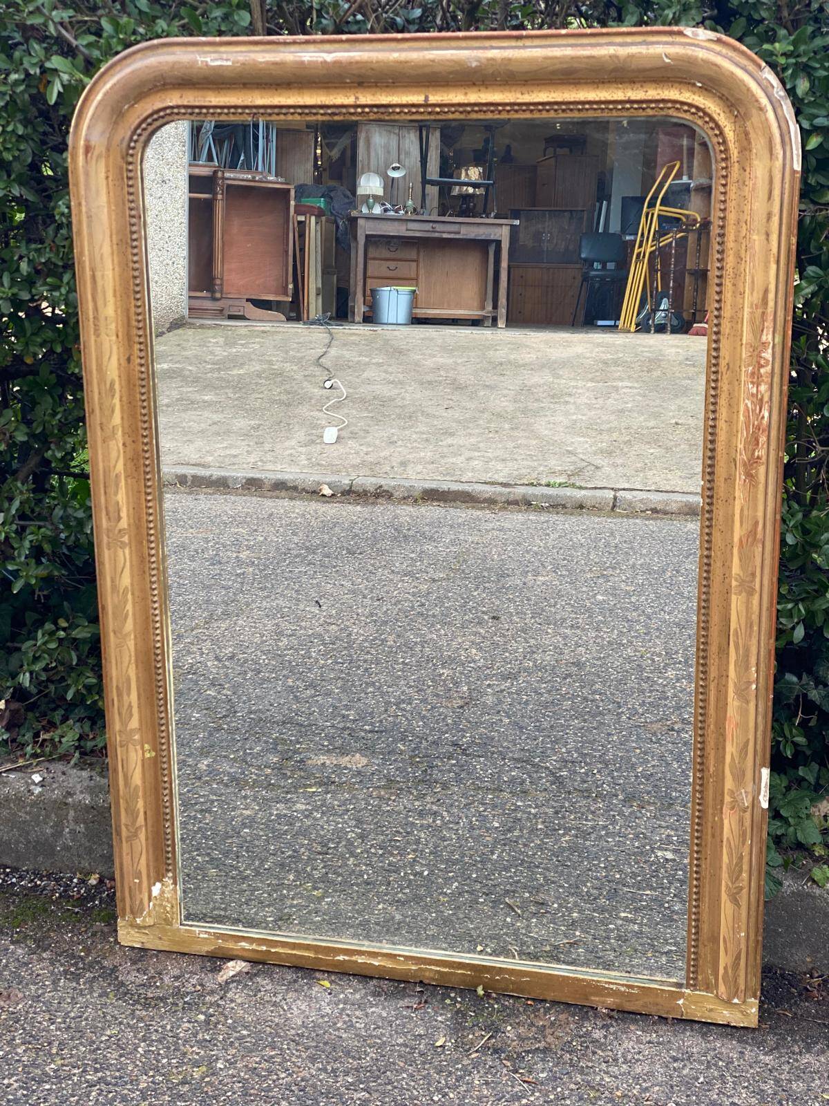 Louis Philippe mirror in solid wood and gilded stucco 19th century 125x80cm