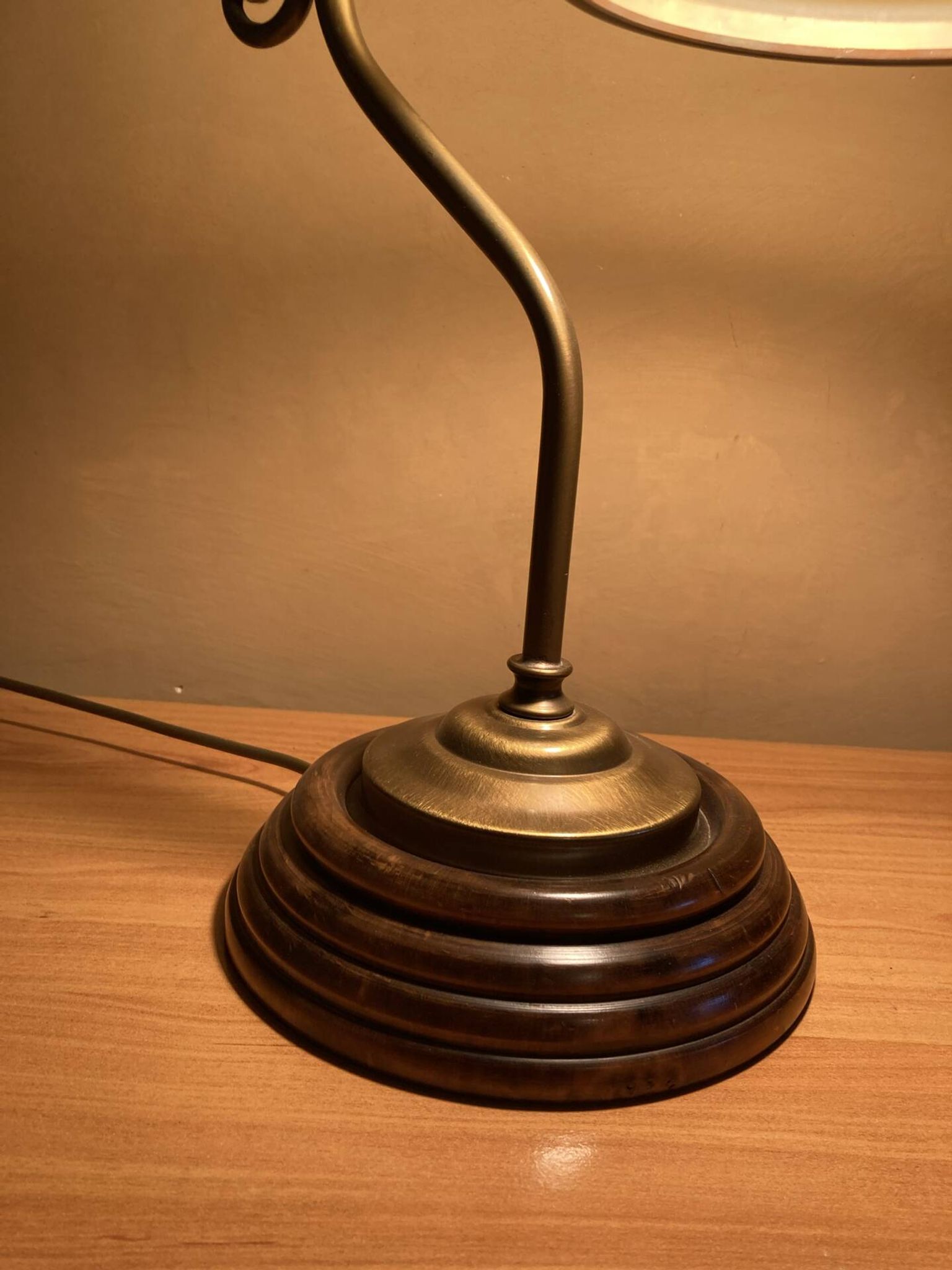 Louisiana table lamp J-P Ryckaert