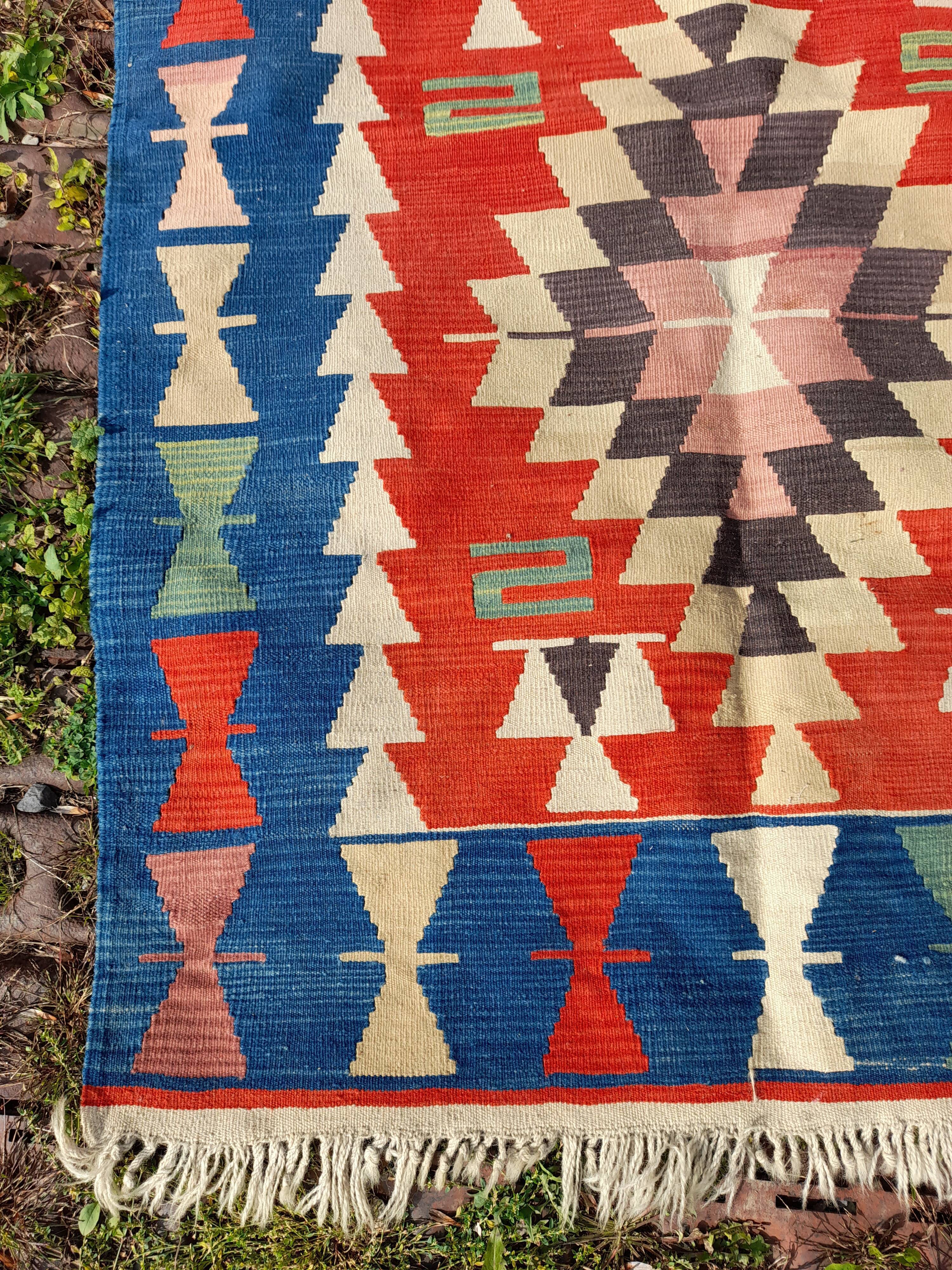 Kilim carpet - 113 x 178 cm