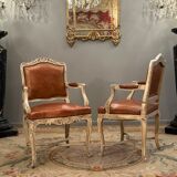 Paire de fauteuils en bois laqué de style régence epoque XlXème