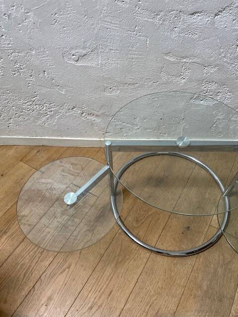 Glass coffee table with 2 swivel tops