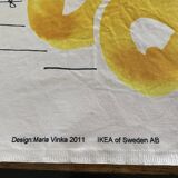 Rectangular tablecloth or table runner in thick cotton.