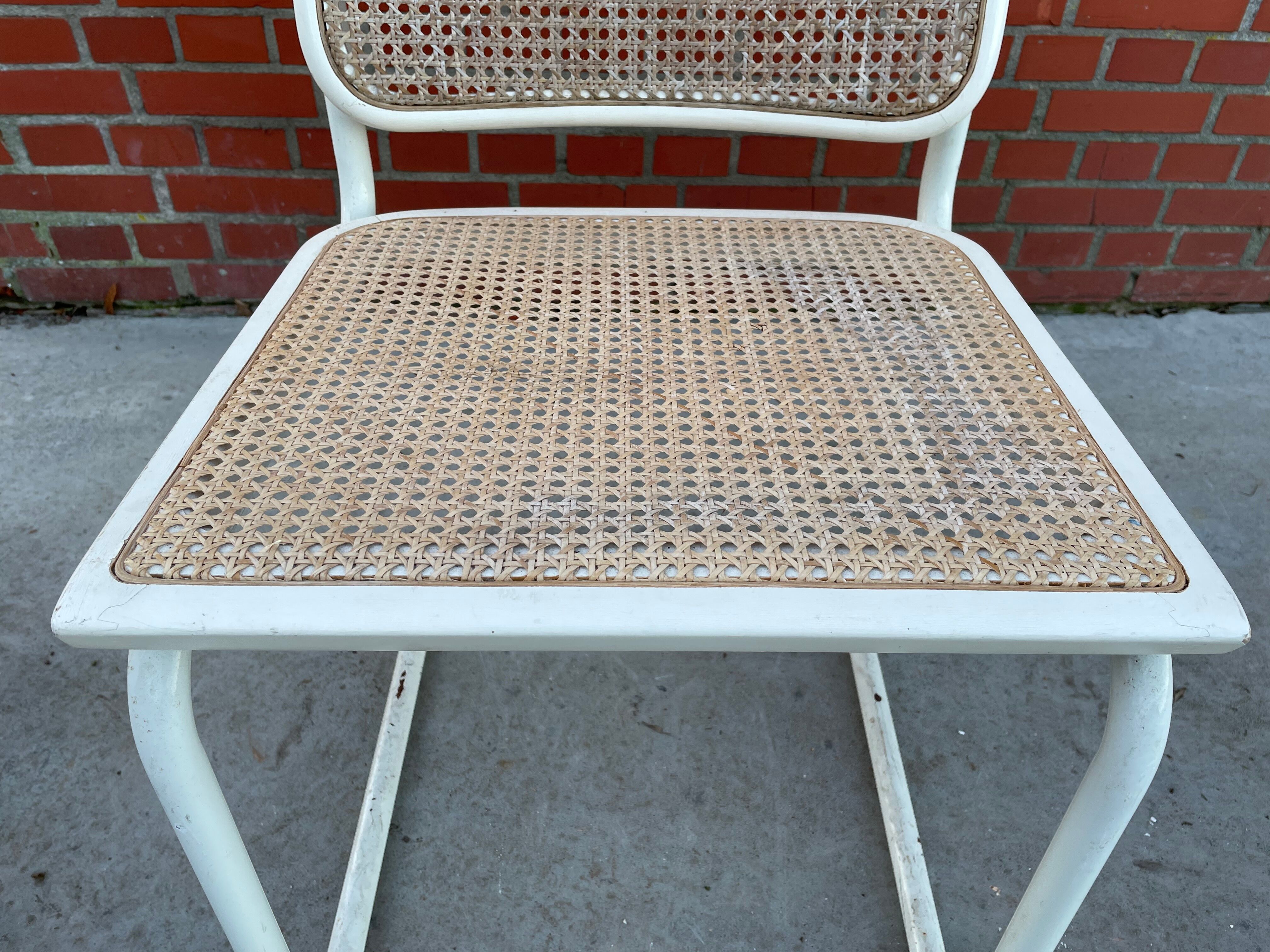 Cesca design chair b32 model white