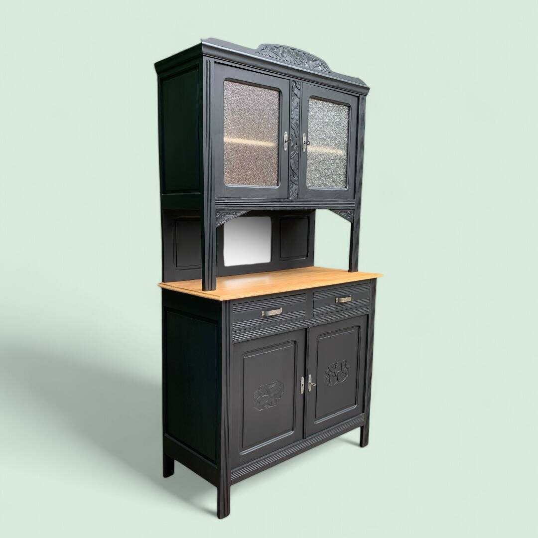 Parisian art deco buffet in solid walnut 1930