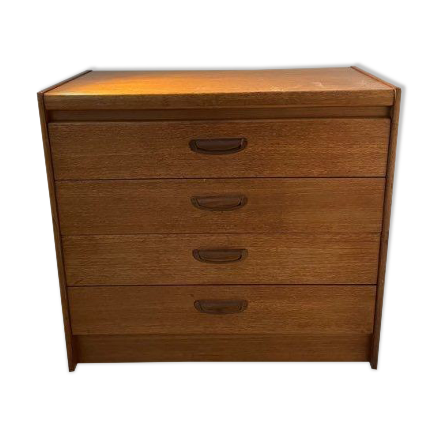 Vintage chest of drawers