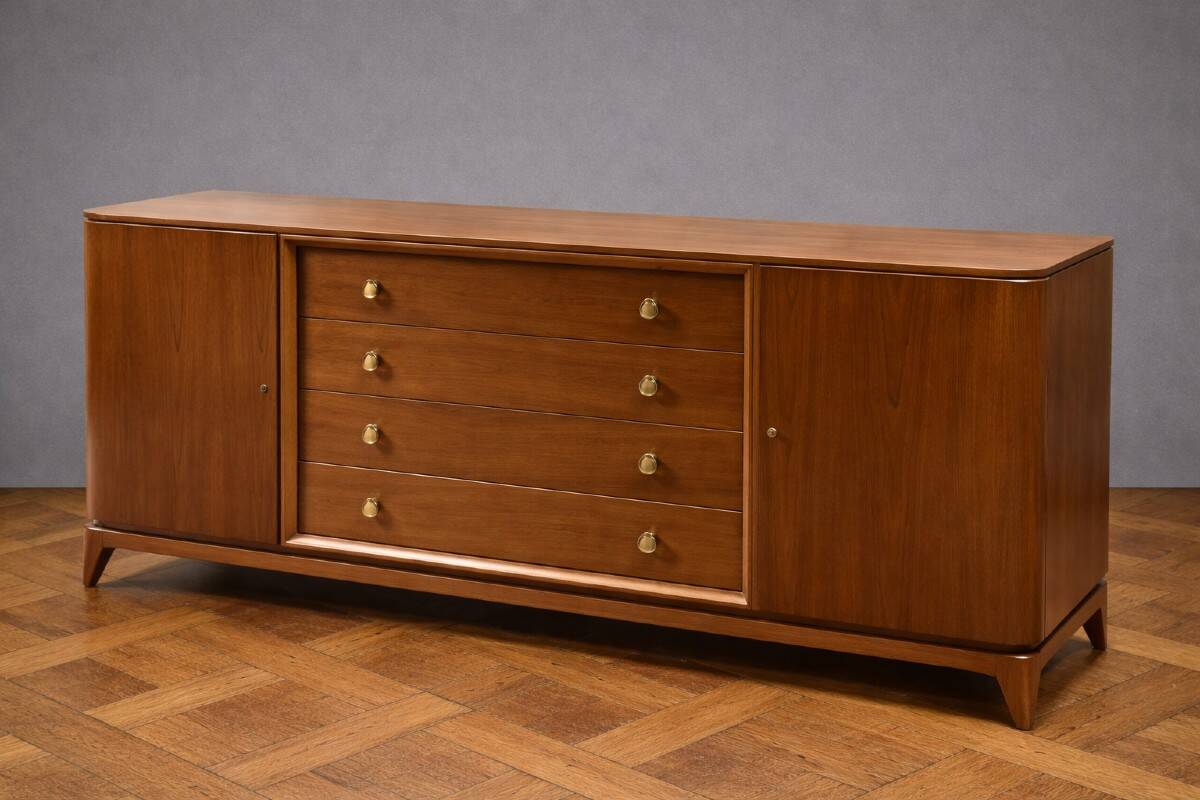 D'aprés André Arbus buffet en enfilade époque Art Déco en acajou blond