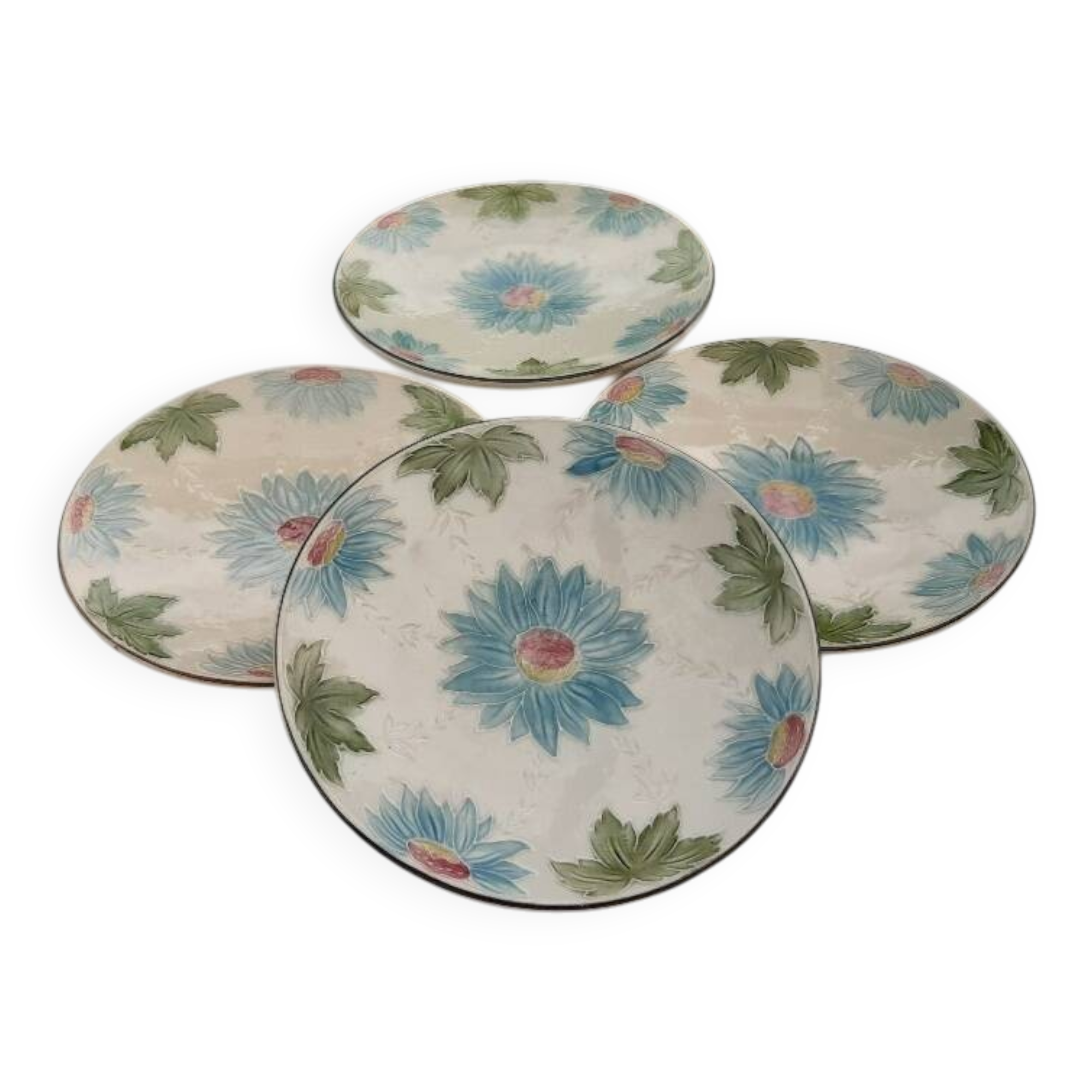 Lot de 4 assiettes en barbotine début XXème