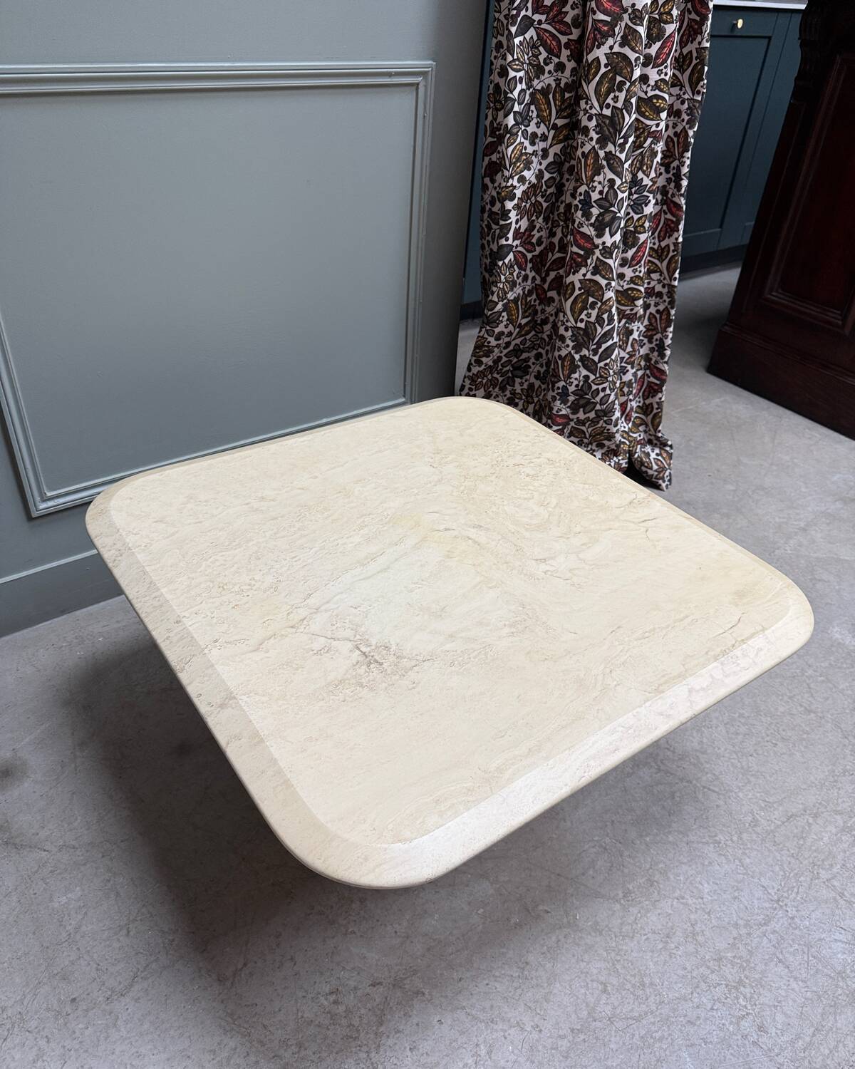 Table basse en travertin vintage