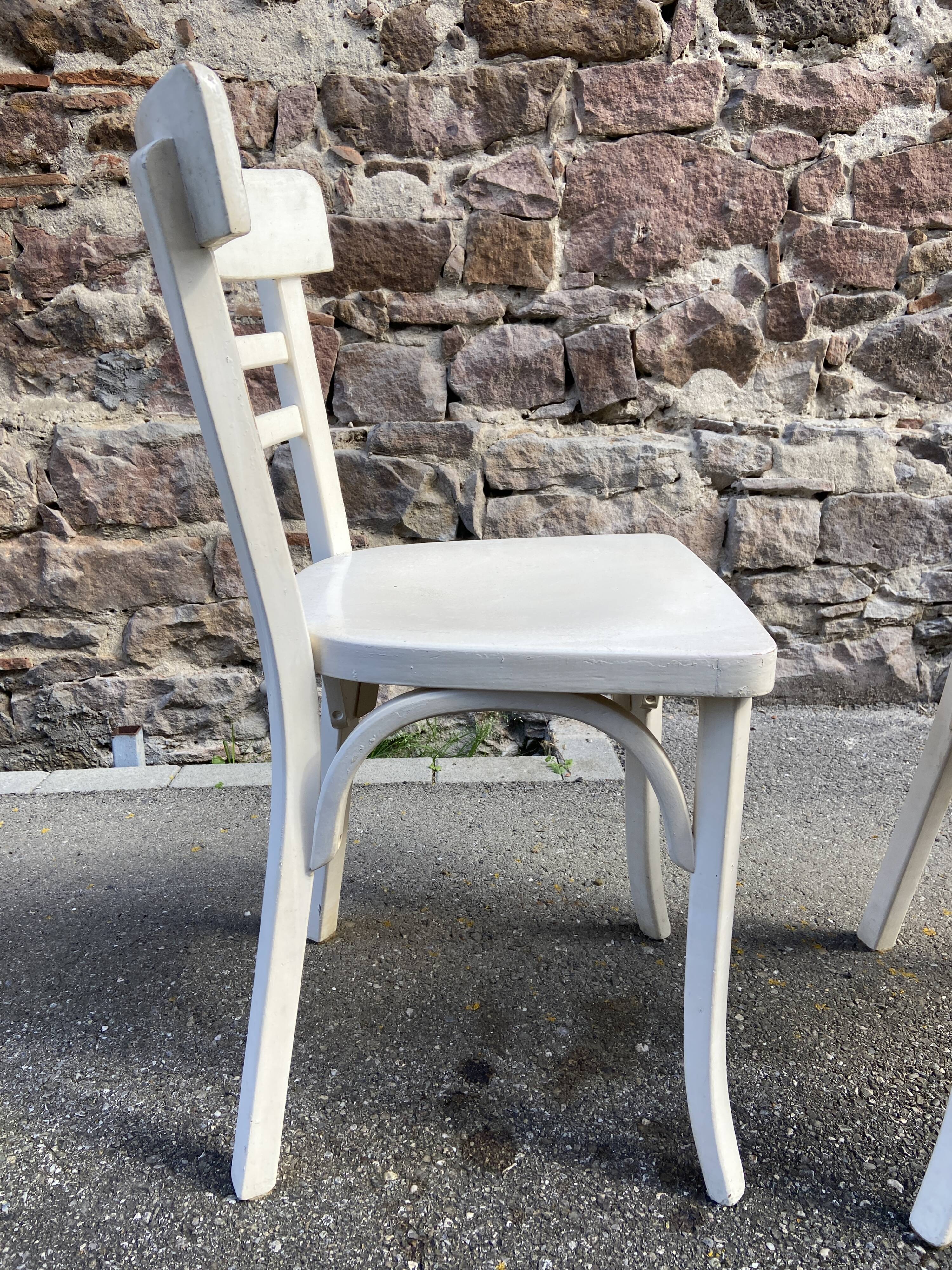 2 Viennese chairs Bent wood Restaurant Paris baumann Fischel 1950