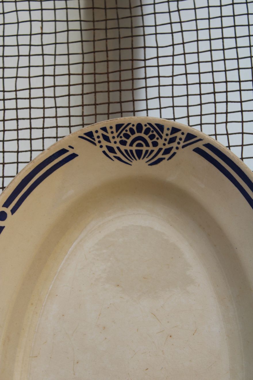 Blida oval dish