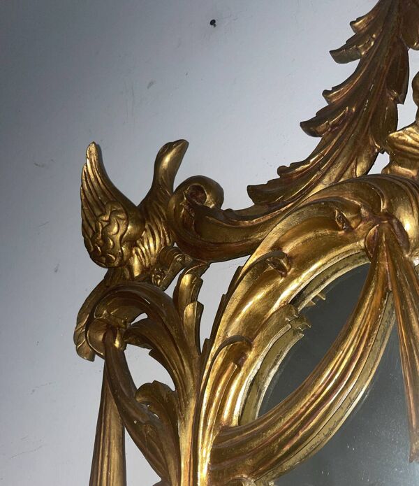 Miroir classique bois doré à la feuille d'or