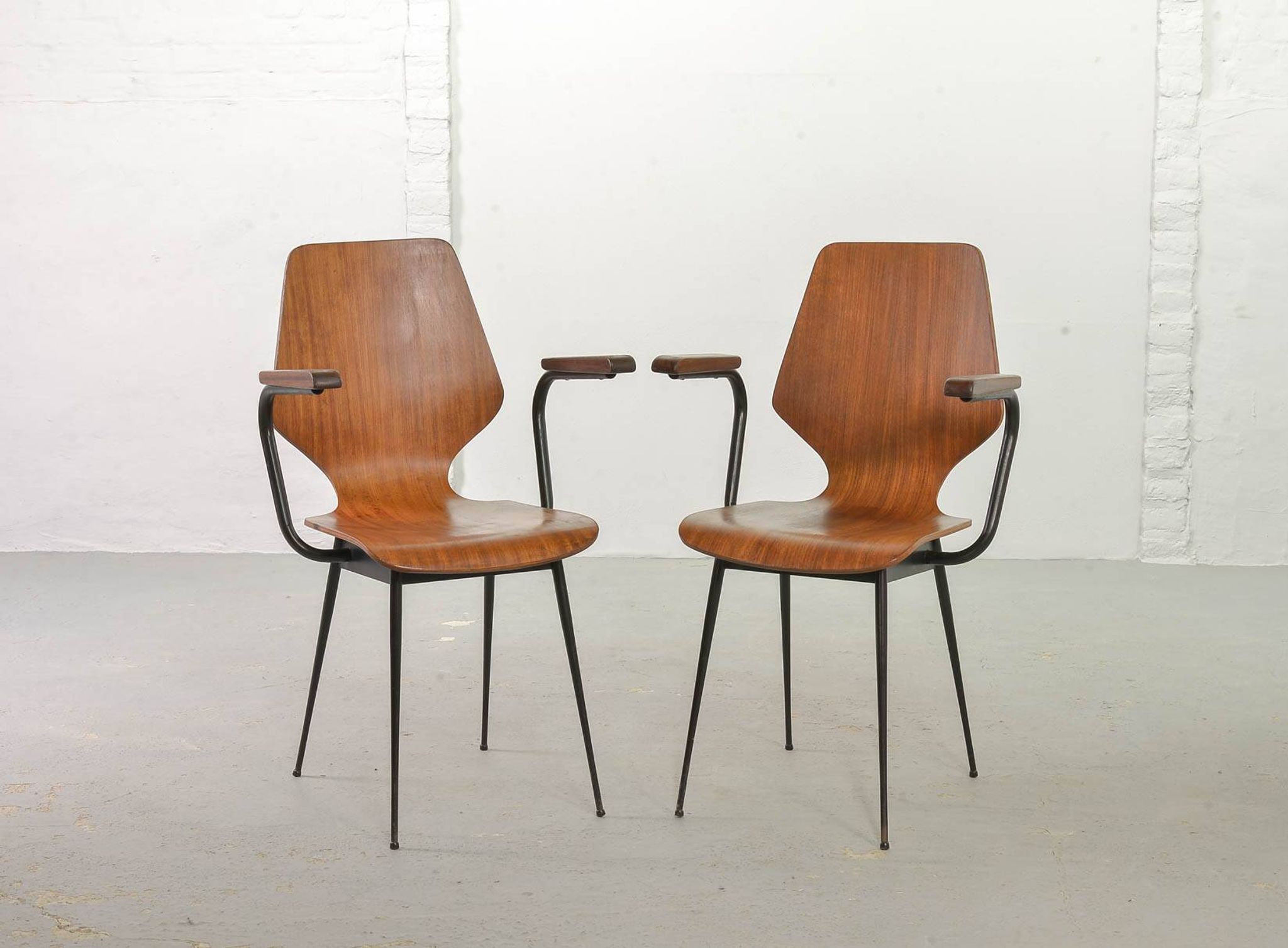 2 Carlo Ratti Style Minimalistic Plywood Side Chairs for Legni Curvati 50s