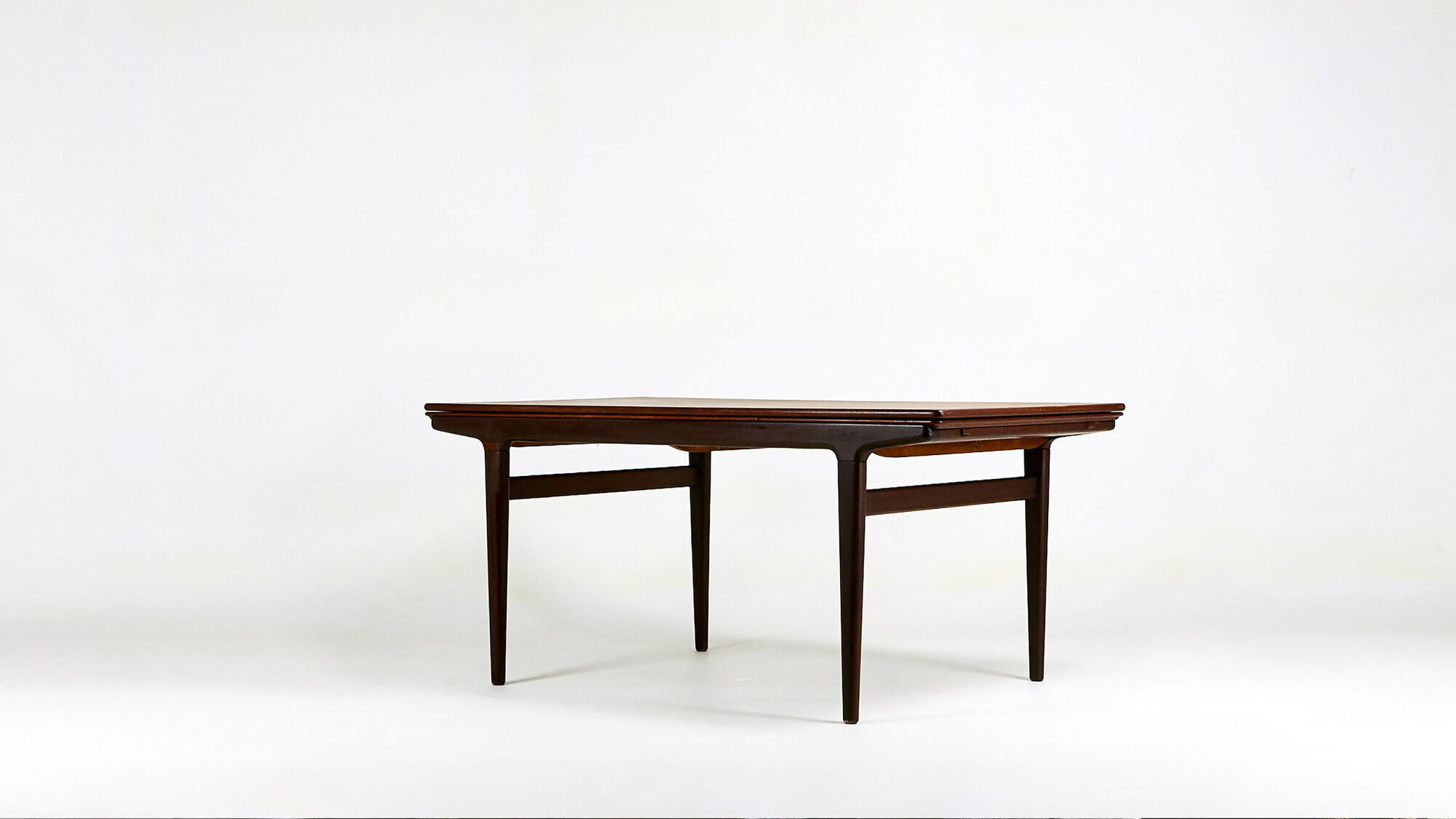 Teak dining table, Johannes Andersen for Uldum Møbelfabrik, 1960