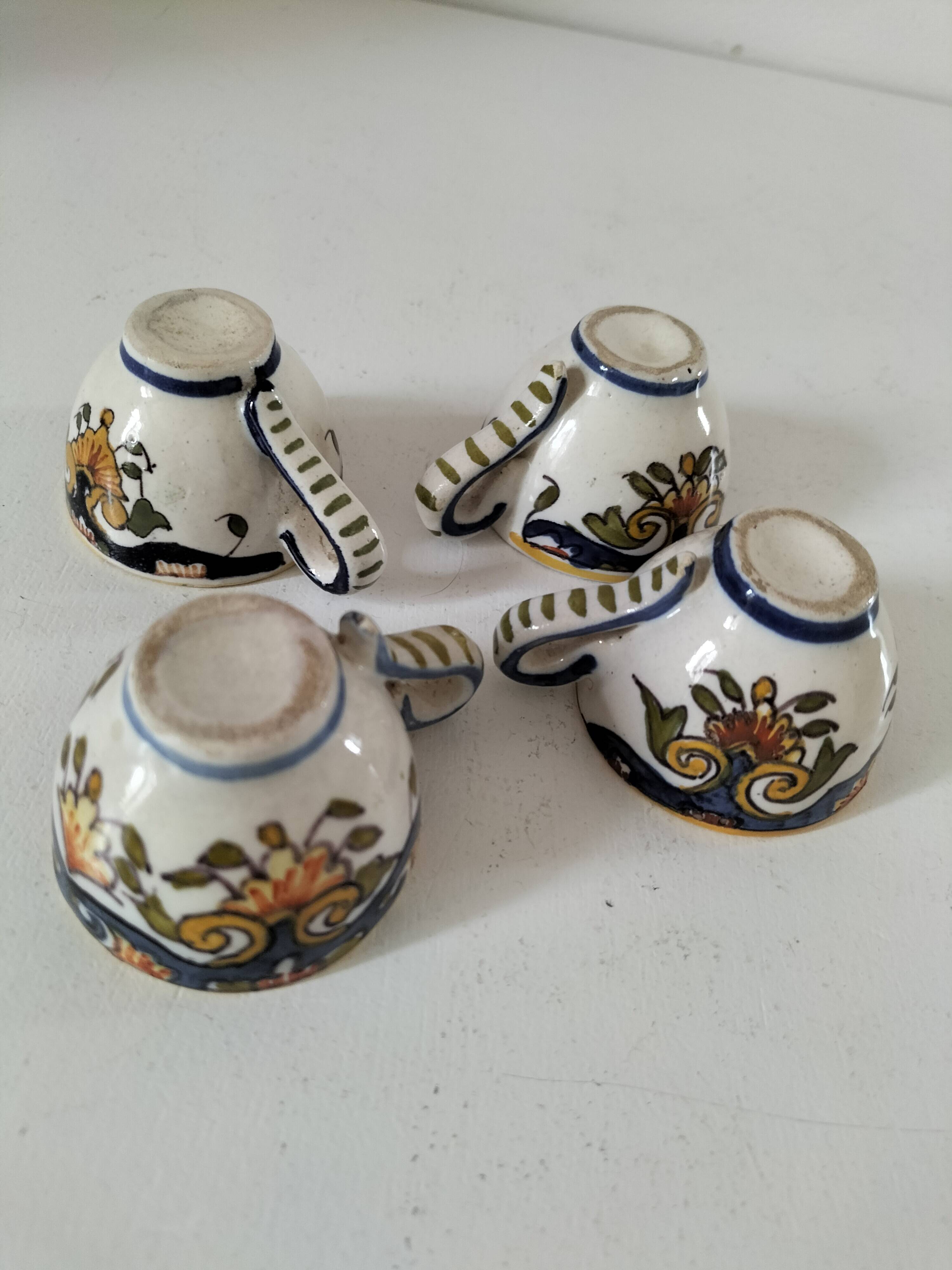 Set of 4 miniature earthenware cups with Old Rouen decor