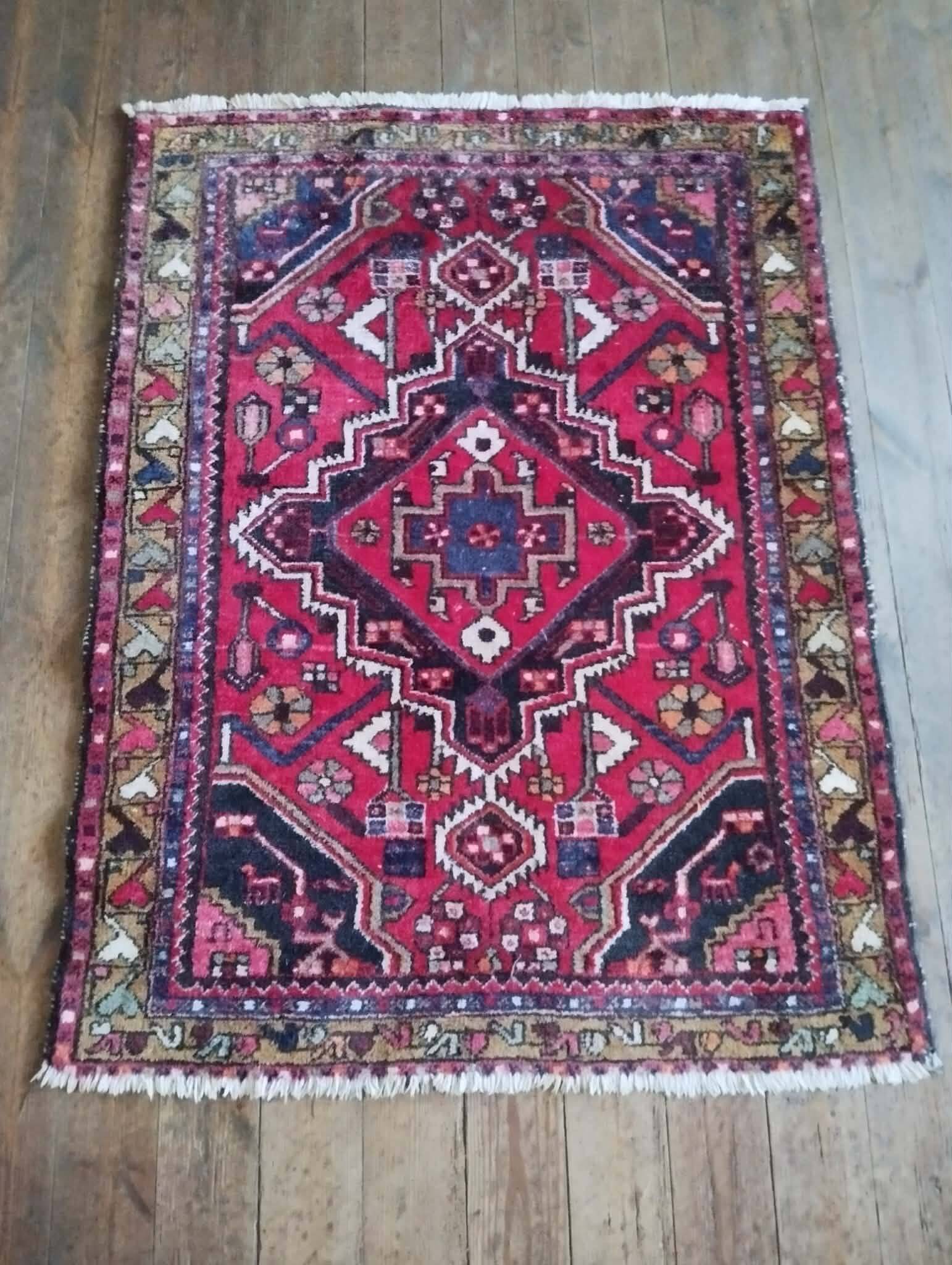 Persian carpet Hamadan 132x101cm