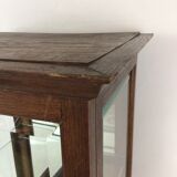 Showcase to be placed in oak