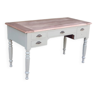 Old green wood 4-drawer desk in Luxembourg raw wood
