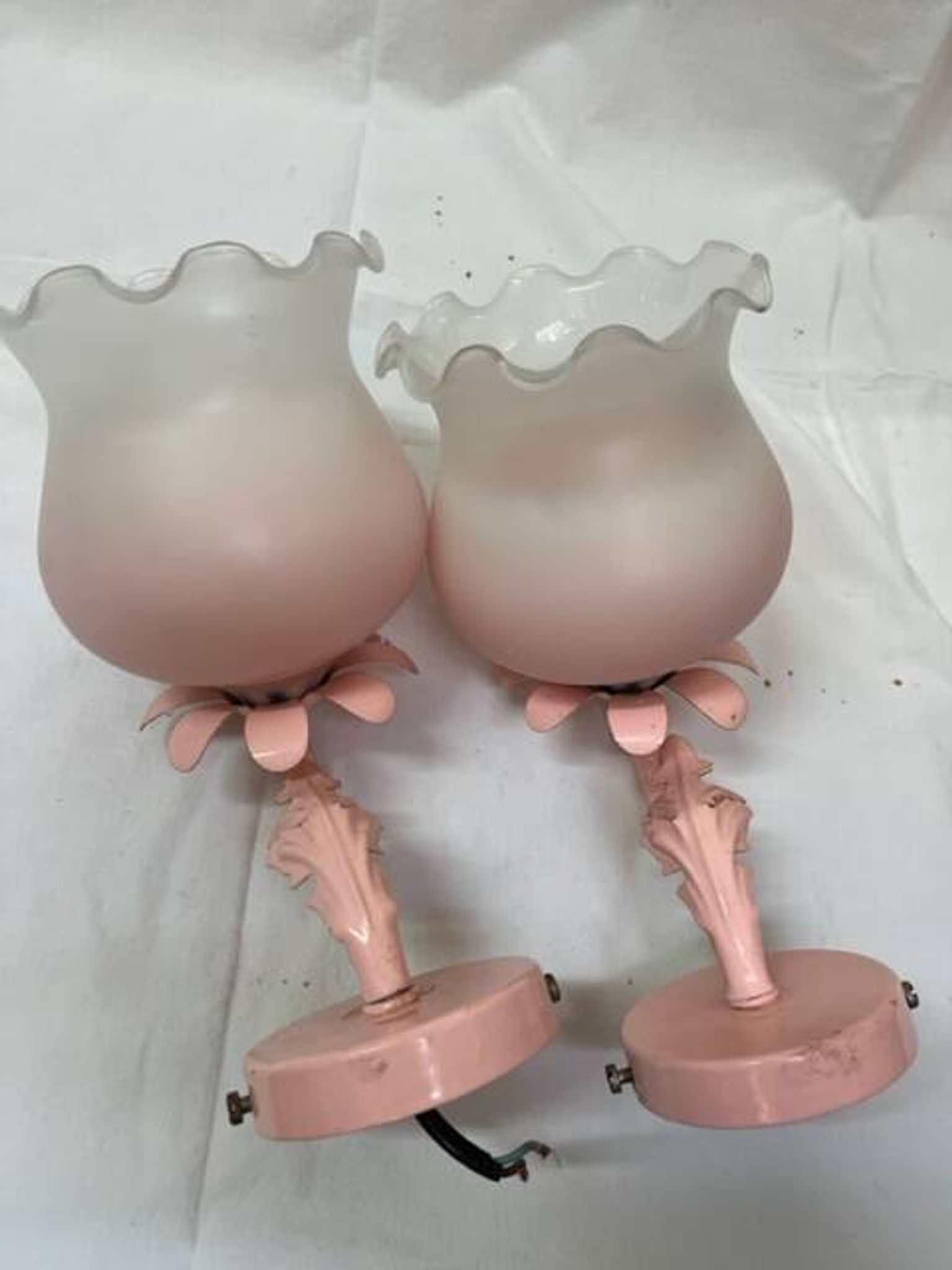 80s wall lights in pink opaline and pink painted iron