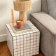 Table d'appoint cube Lulu carrelage mosaïque blanc joint noir  bout de canapé