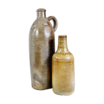 2 stoneware bottles without caps