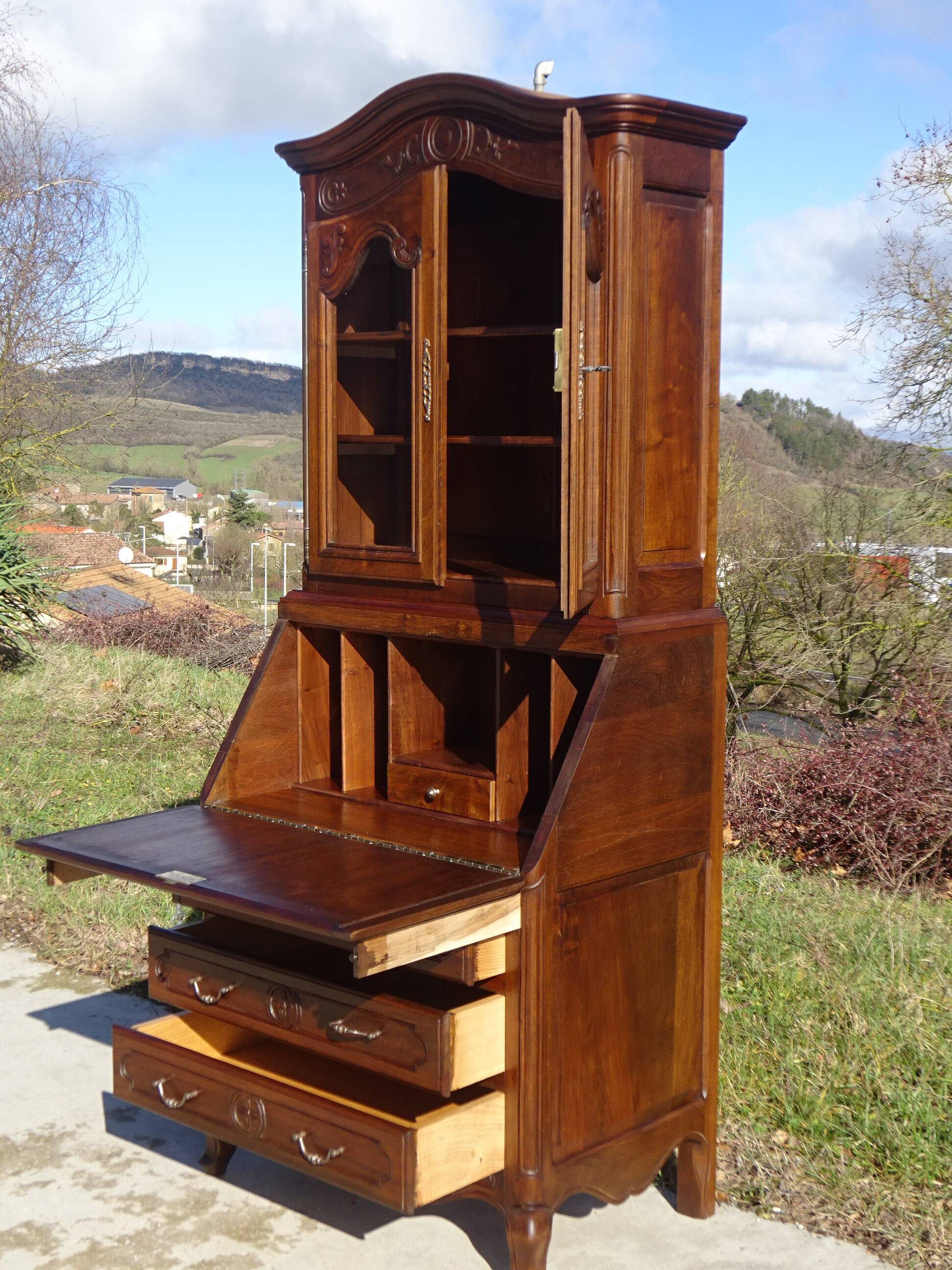 3-in-1 furniture: chest of drawers, secretary, and display cabinet, in walnut.