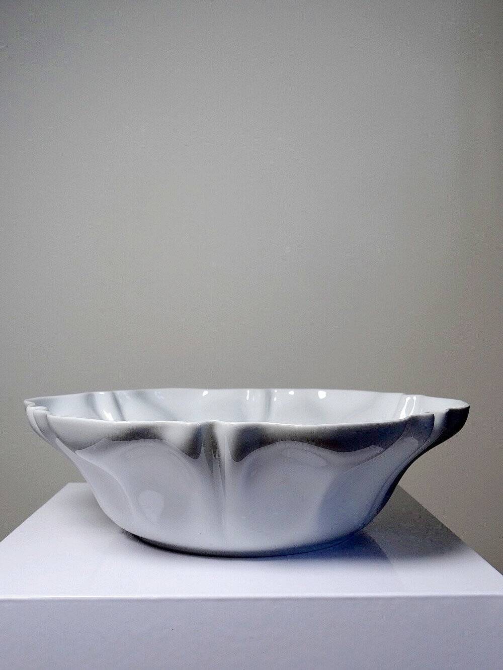 Large fruit bowl / salad bowl in fine white Limoges porcelain, vintage / antique