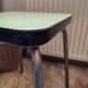 Chaise et tabouret elem en formica
