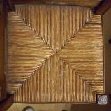 Ancienne Chaise d'angles en bois et assise paillée