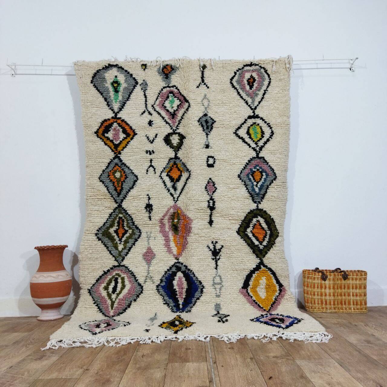 Handmade wool Berber rug 224 x 147 cm