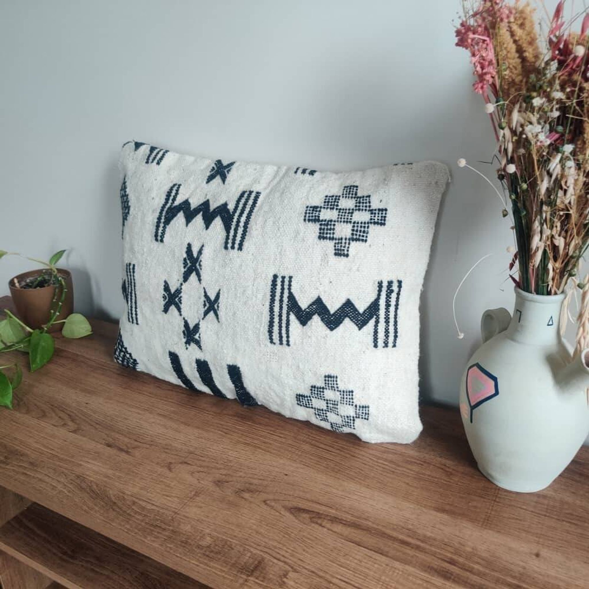 Moroccan kilim cushion in black and white.