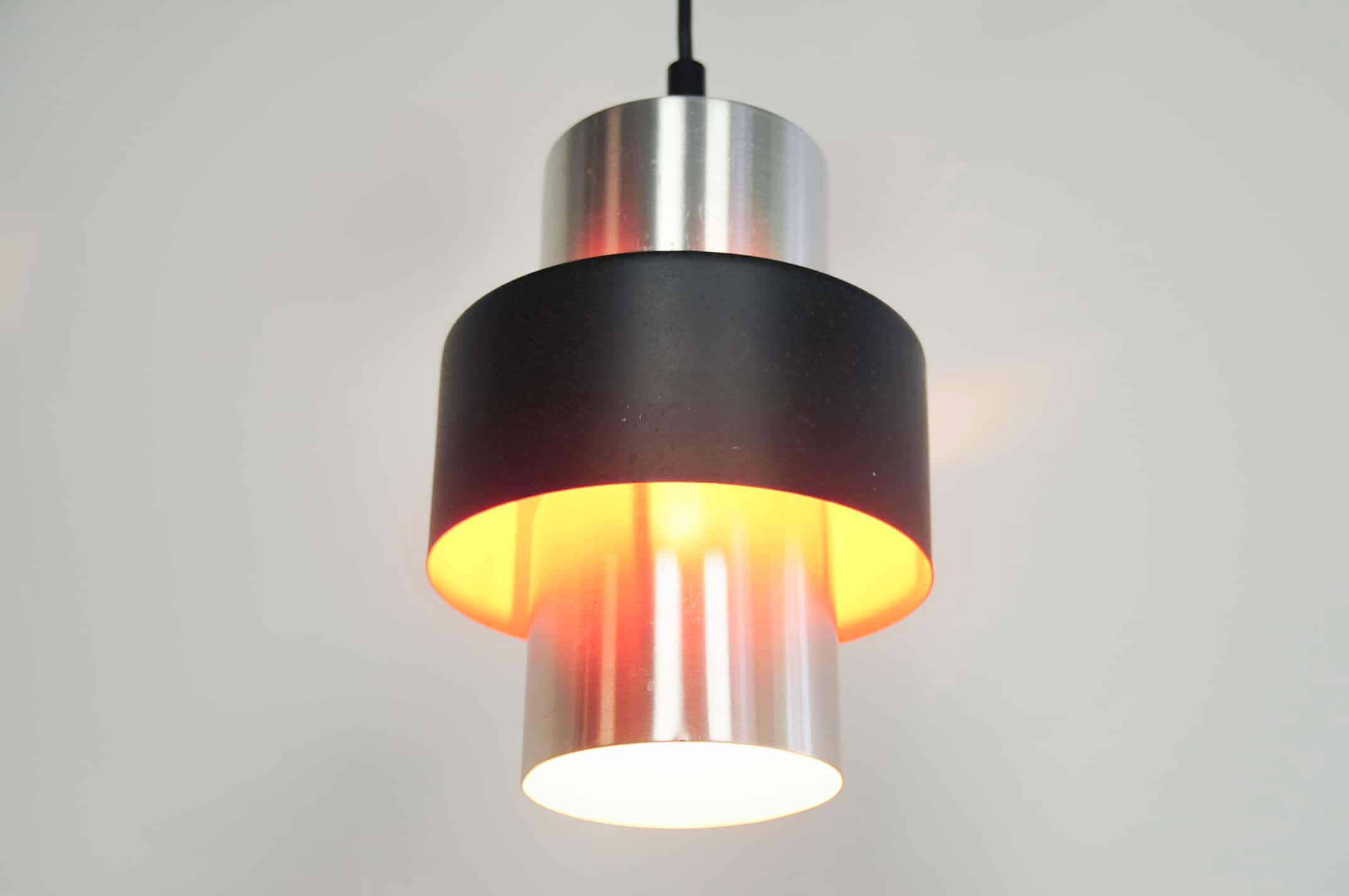 Lampe tubulaire argent métallique et noire