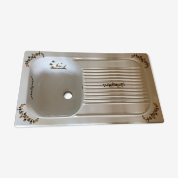 Provençal style porcelain kitchen sink with hand-painted designs