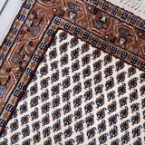 Tapis vintage indien Seraband fait main en laine – 73 x 140 cm – 1970s