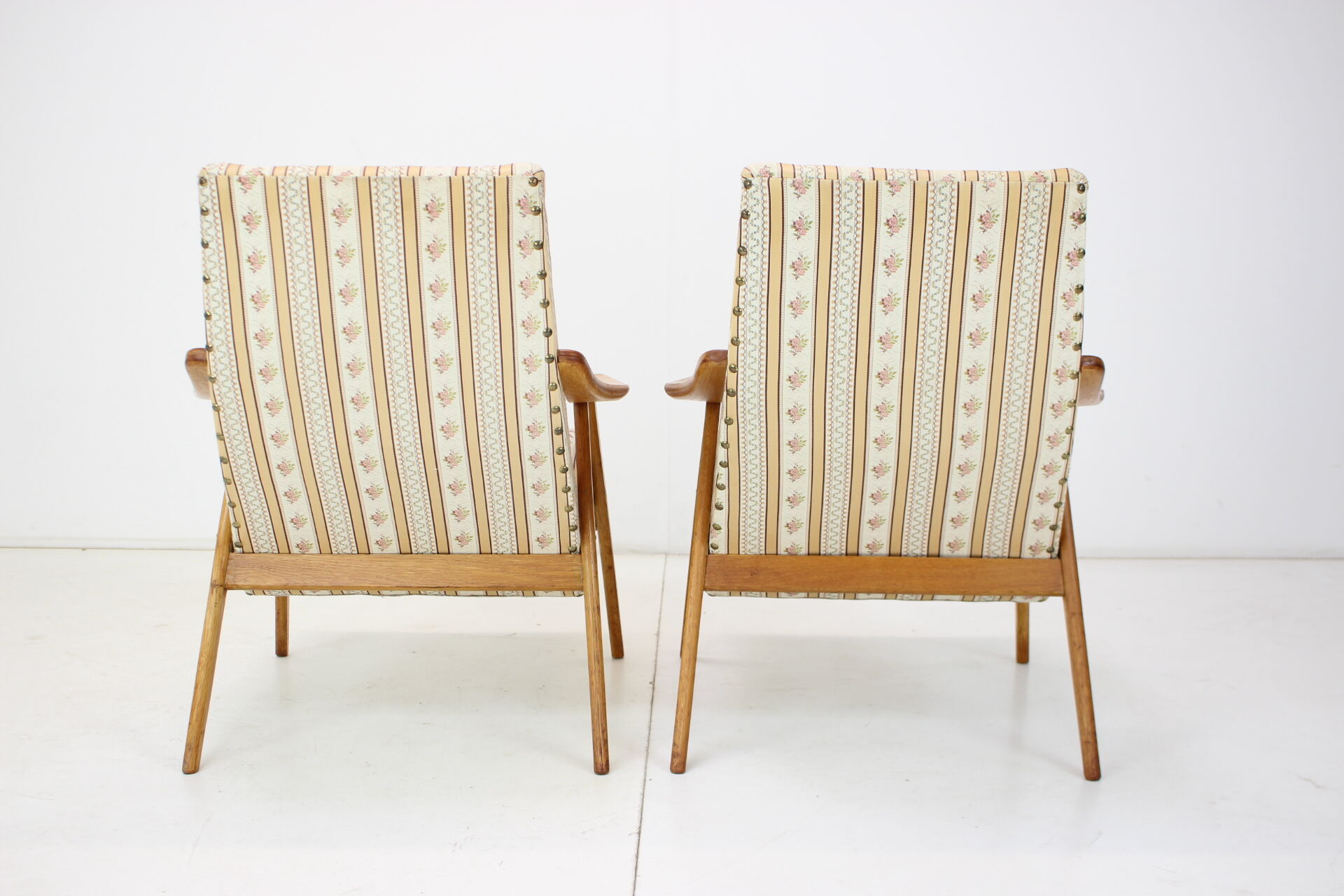 Paire de fauteuils du milieu du siècle des années 1960, Tchécoslovaquie