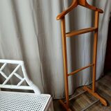 Valet de chambre en bois