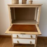 Beech secretary