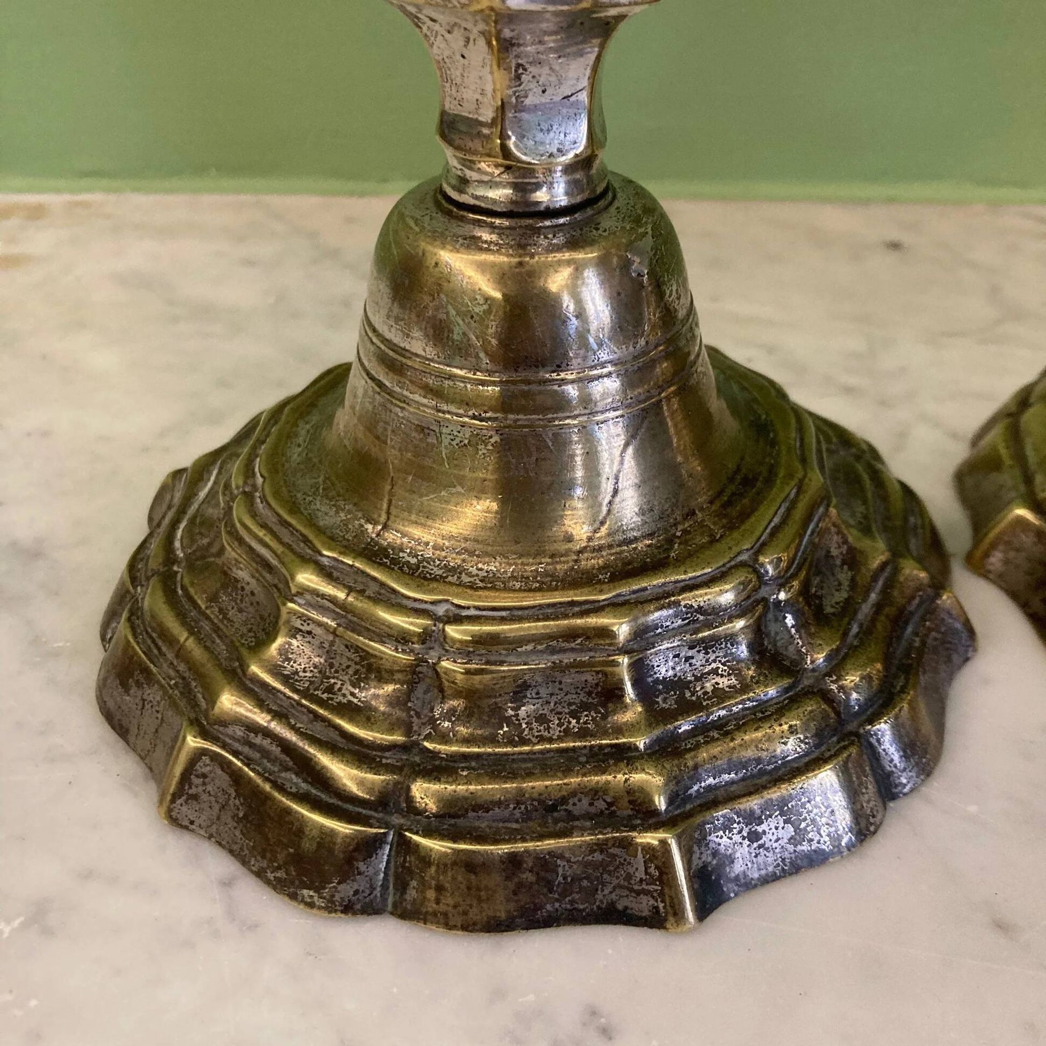 Pair of silver-plated bronze candlesticks from the 18th century. | Candle holders | Candelabrum