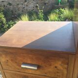 Asymmetrical cabinet