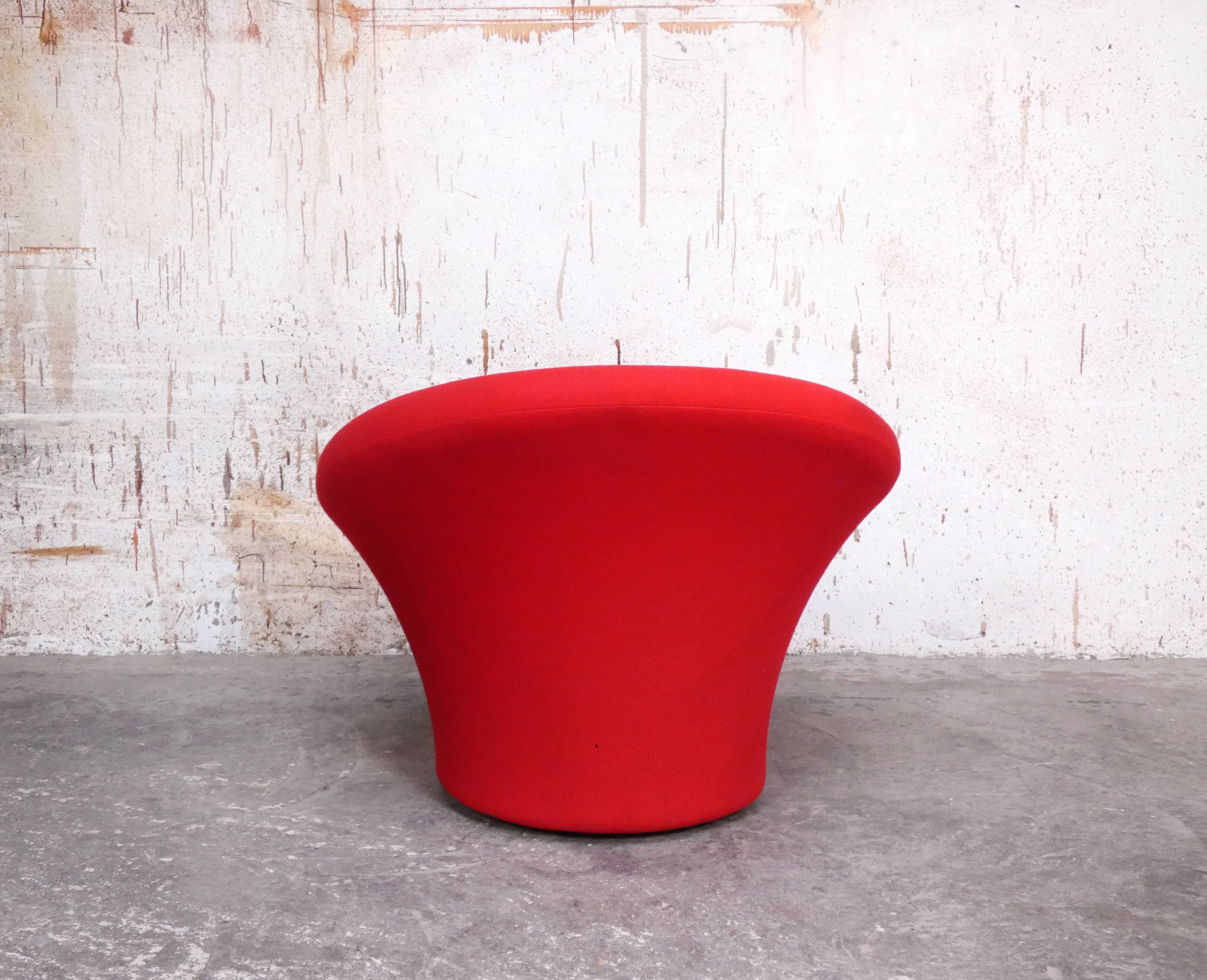 Artifort model F560 - mushroom chair