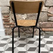 Paire de chaises d'école rénovées motif étoile