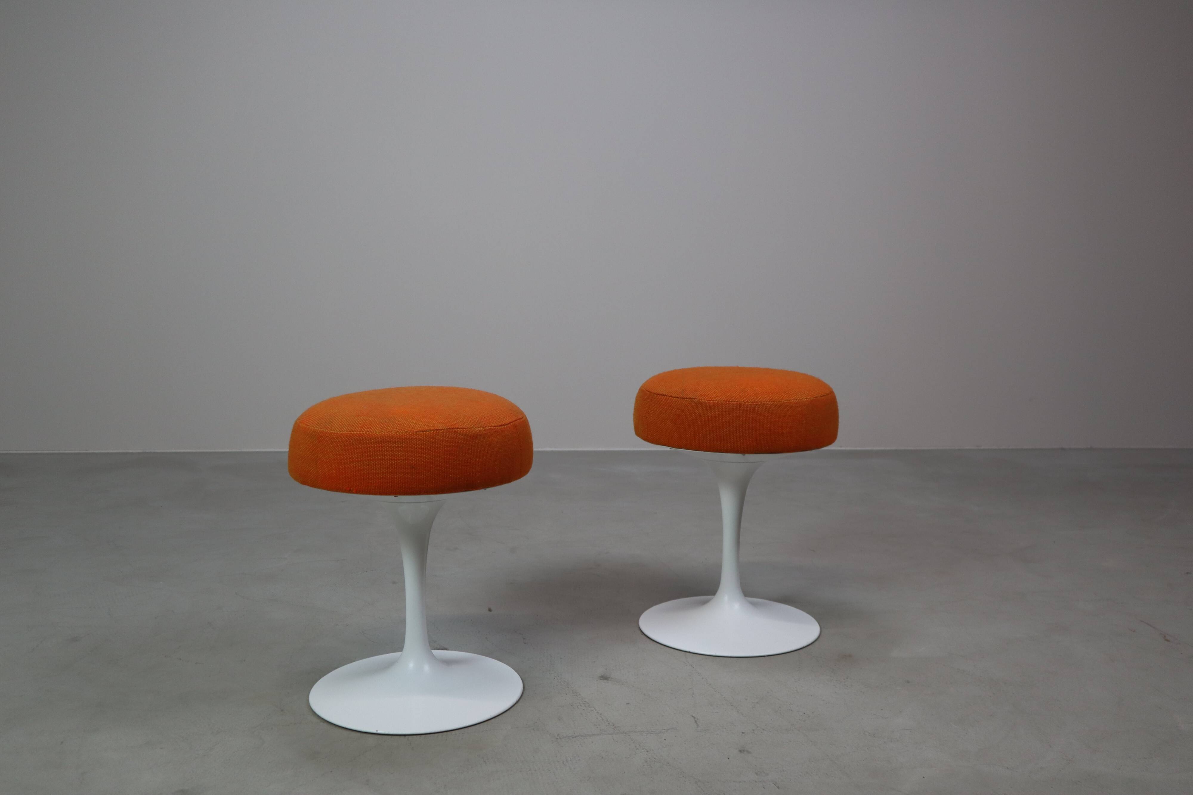 Pair of Eero Saarinen Tulip Stools for Knoll International