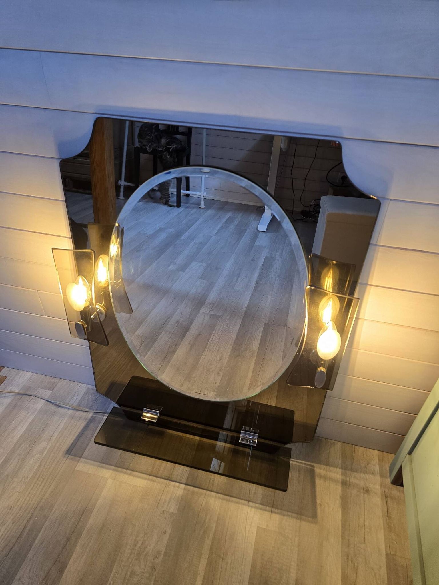 Vintage Italian mirror style ISA, Fontana Arte, 1970s.