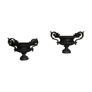 Paire de vasques en fonte