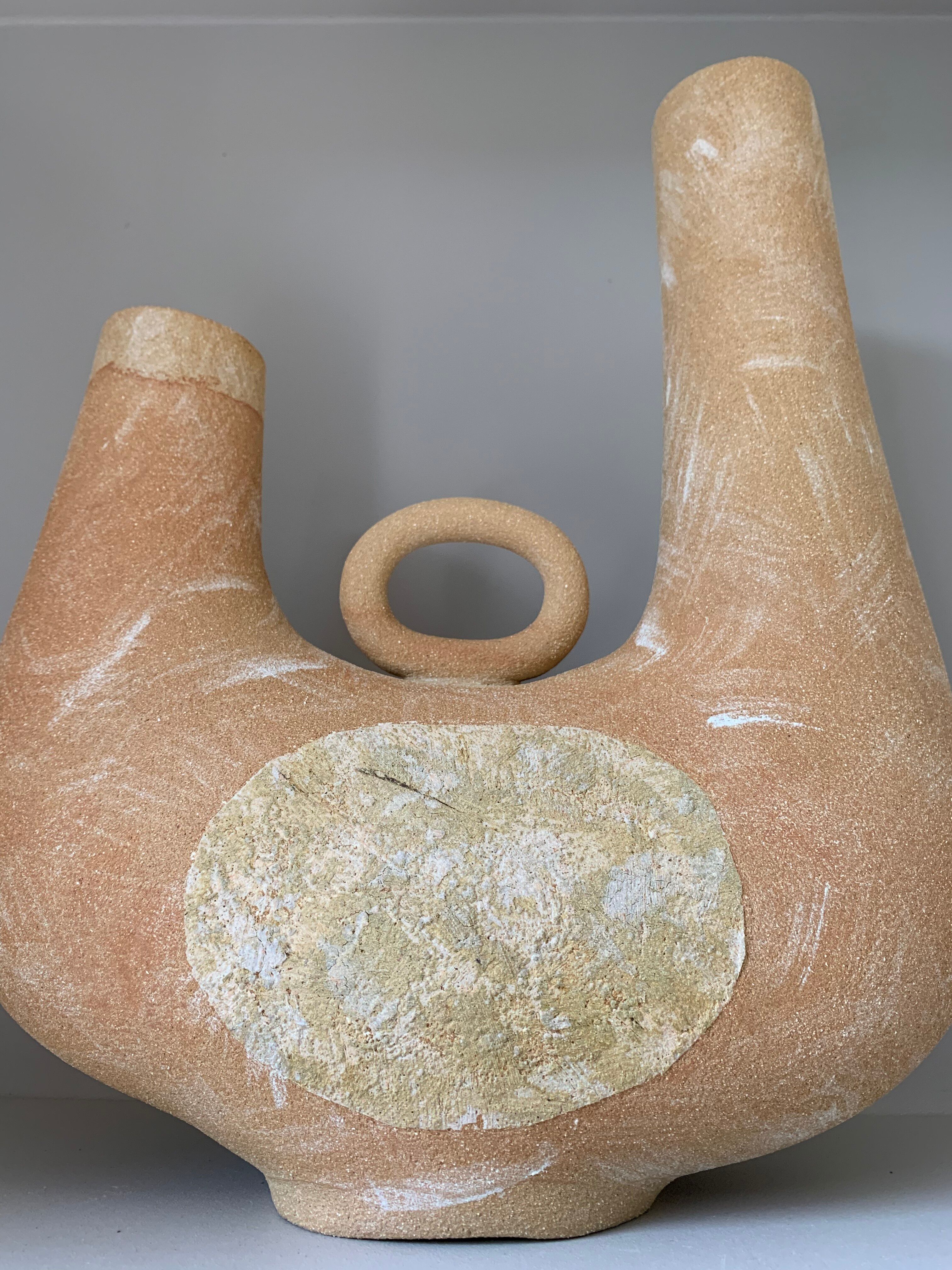 Grand vase en grès brut