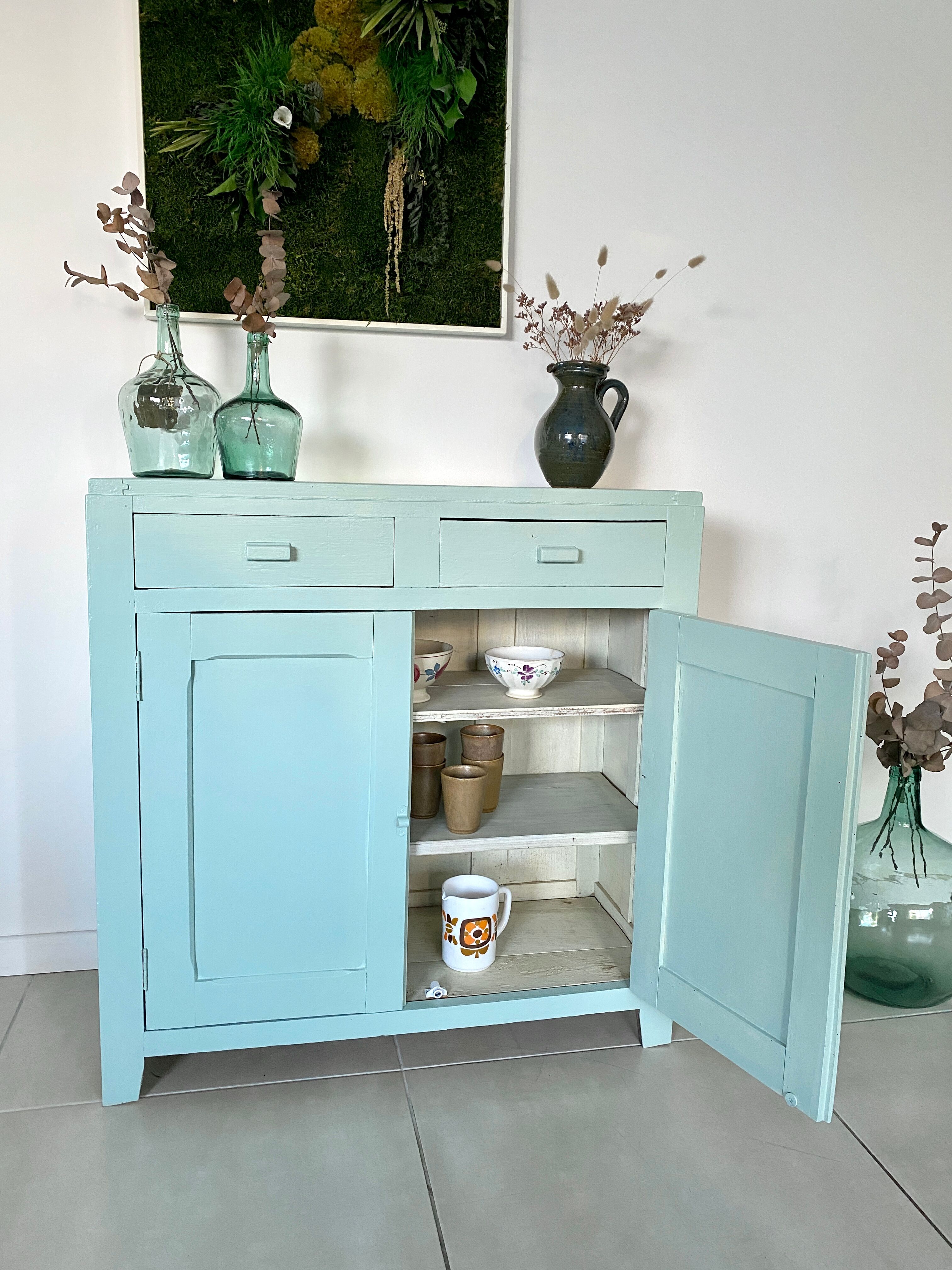 Parisian buffet green mint