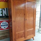 Armoire parisienne