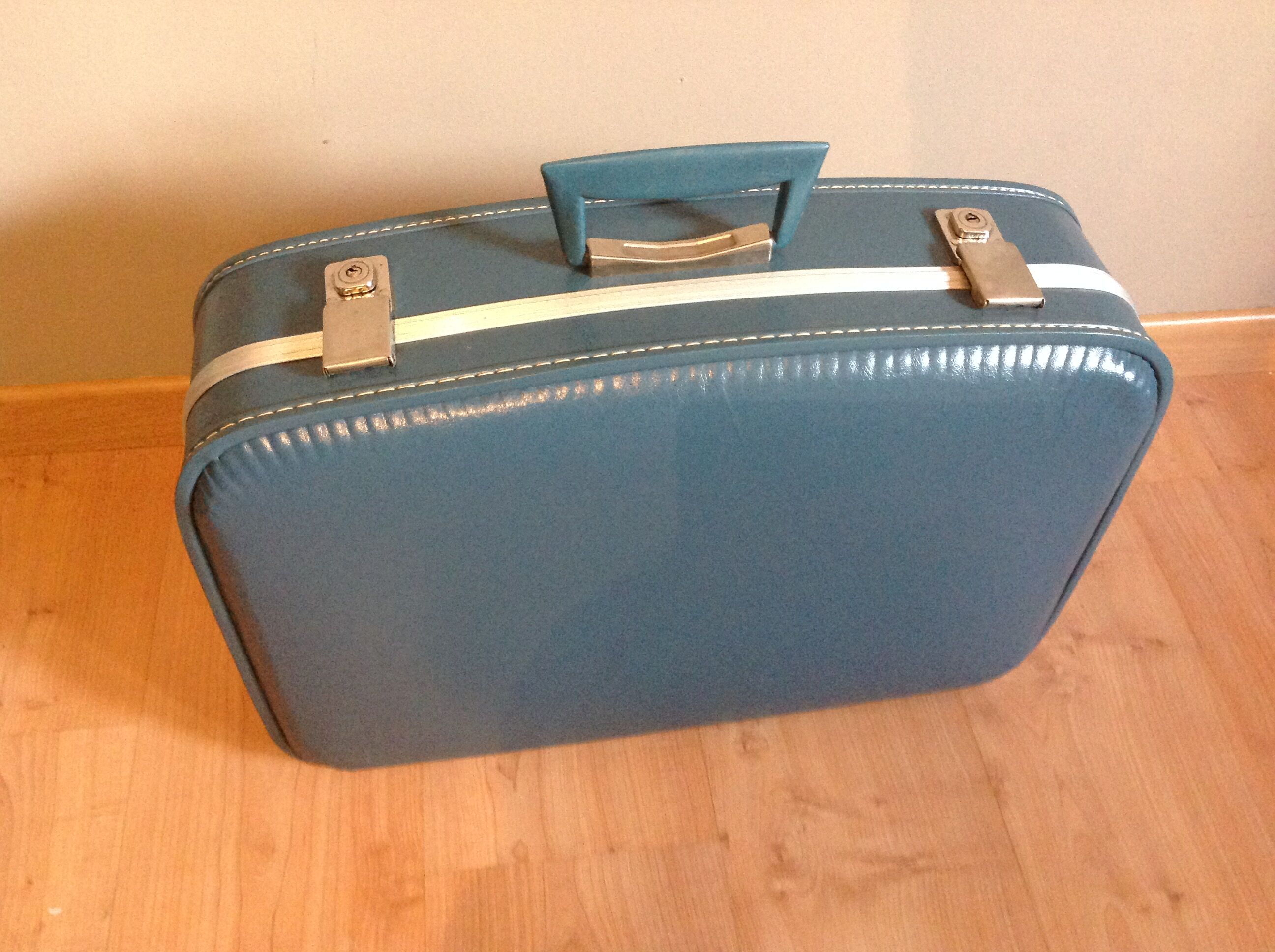 Blue vintage flight attendant suitcase, 60s - 70s