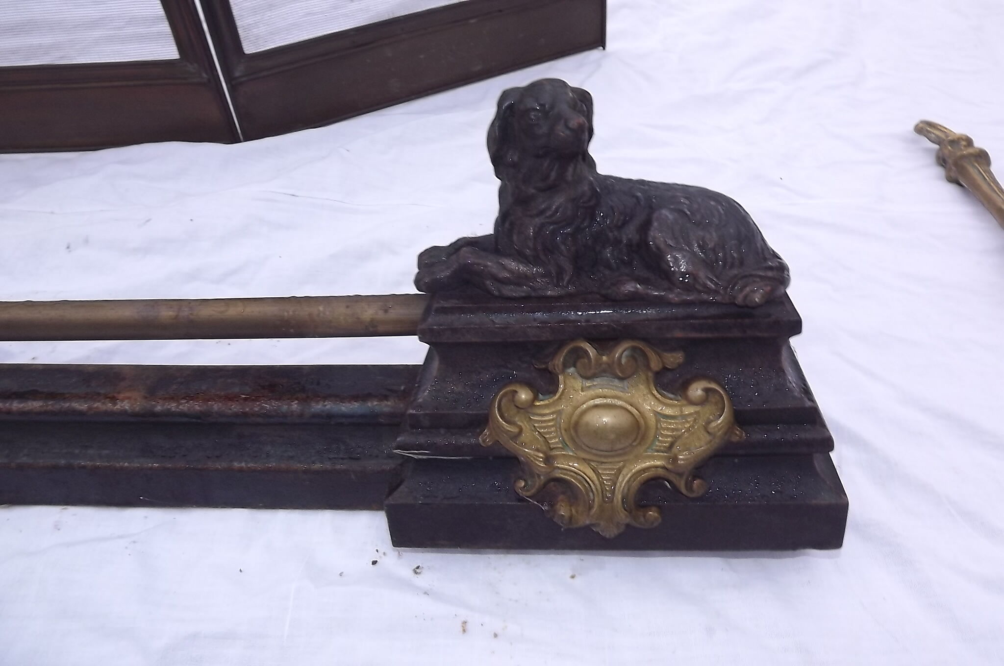 Fireplace of the nineteenth in bronze copper and brass
